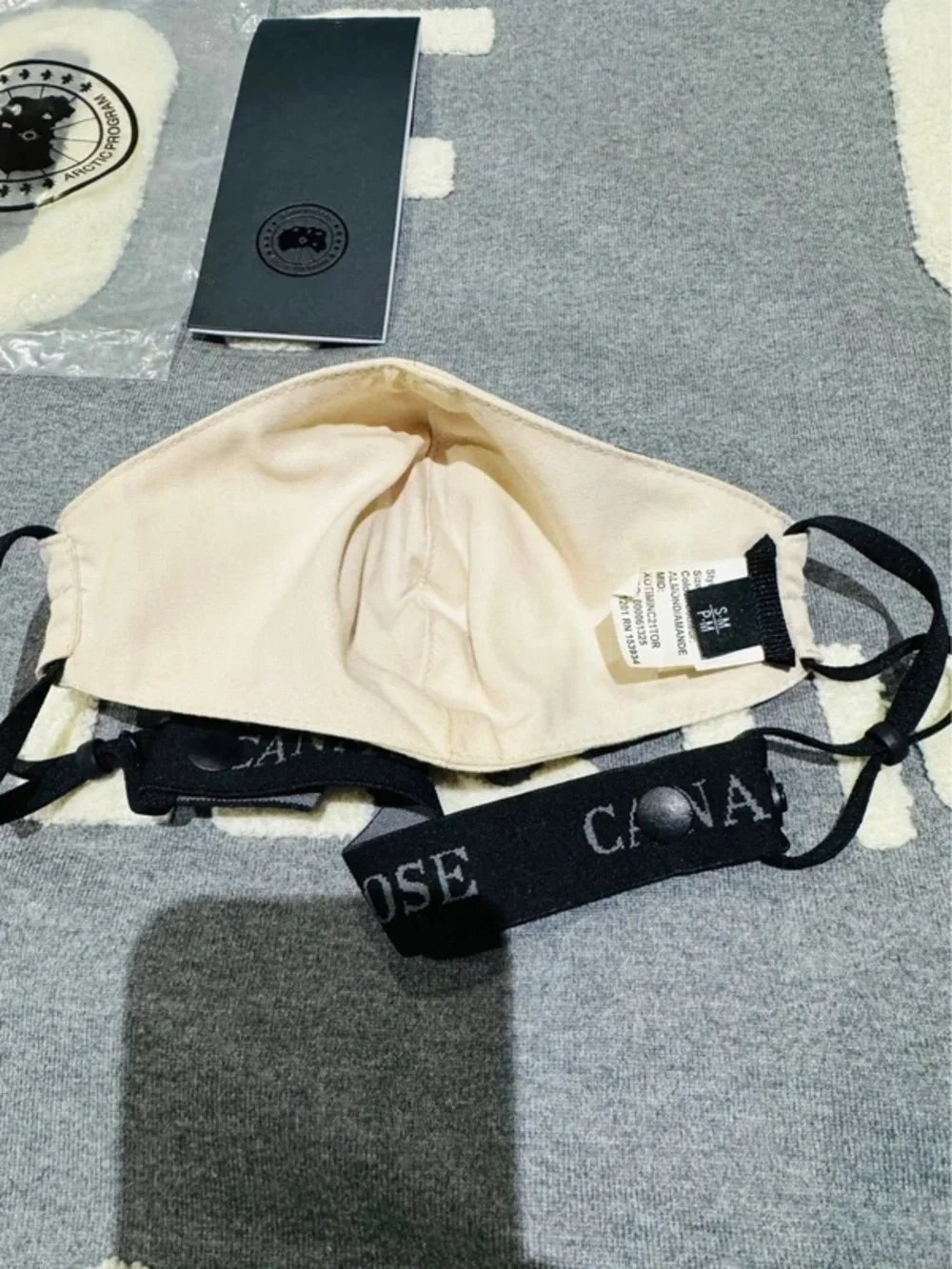 Canada Goose face Mask / warmer